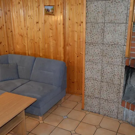 Domyletnie Dom 100m2 Z Dzialka I Balkonem