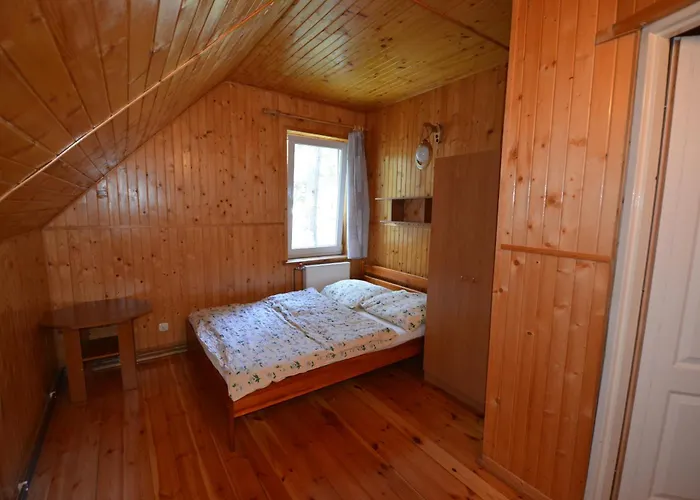 Domyletnie Dom 100m2 Z Dzialka I Balkonem Nyaraló